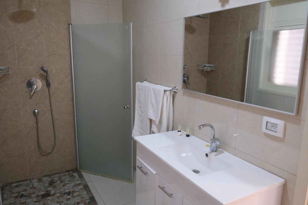 Hermon Suites Majdal Shams Bagian luar foto
